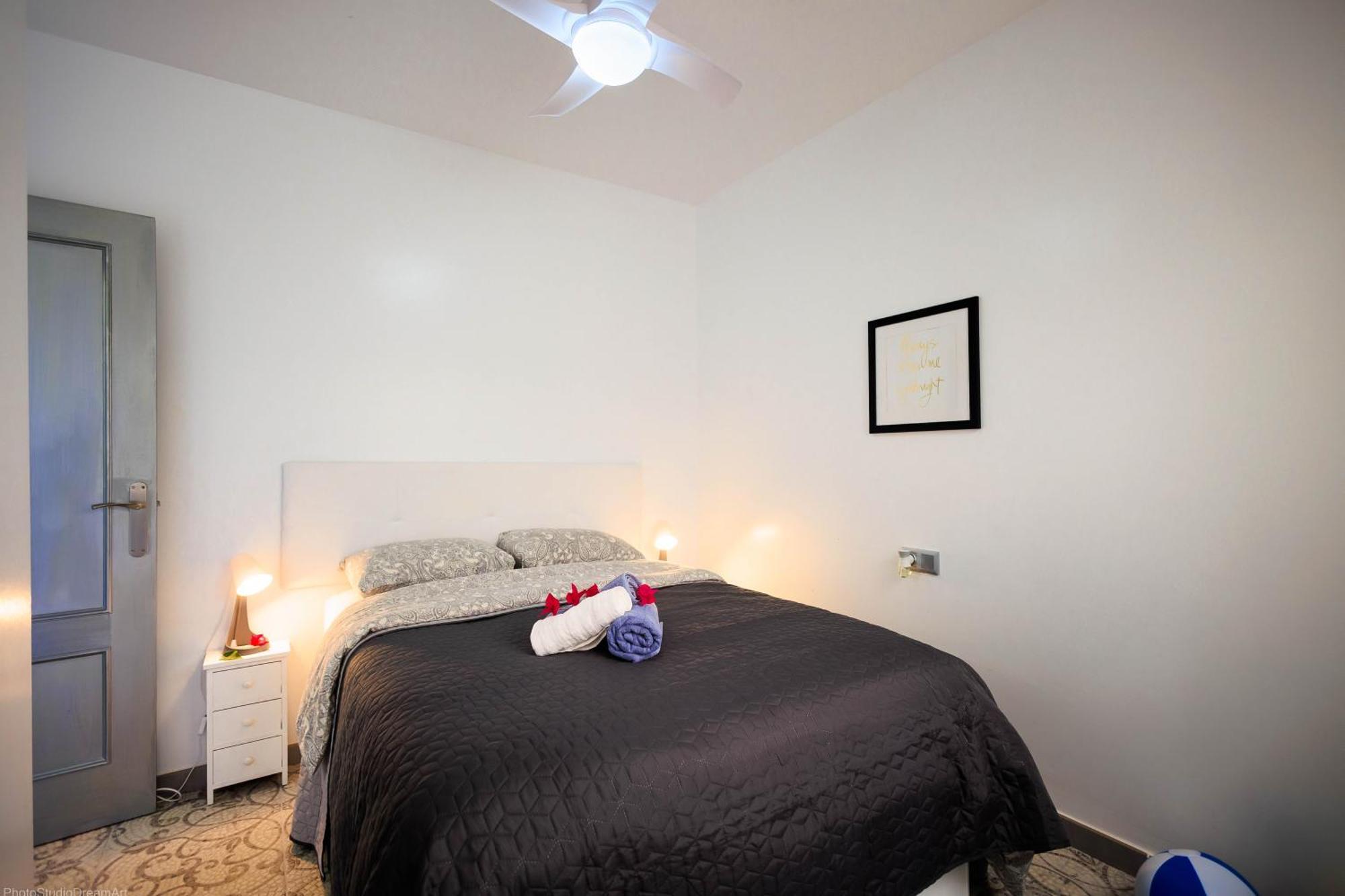 Blue Heaven Apartment Торевиеха Екстериор снимка